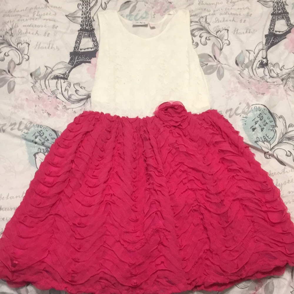 I’m selling a dress.